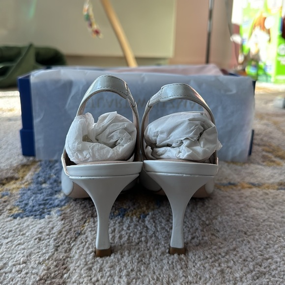 Stuart Weitzman Avianna White Leather Slingback Pump - Picture 6 of 10